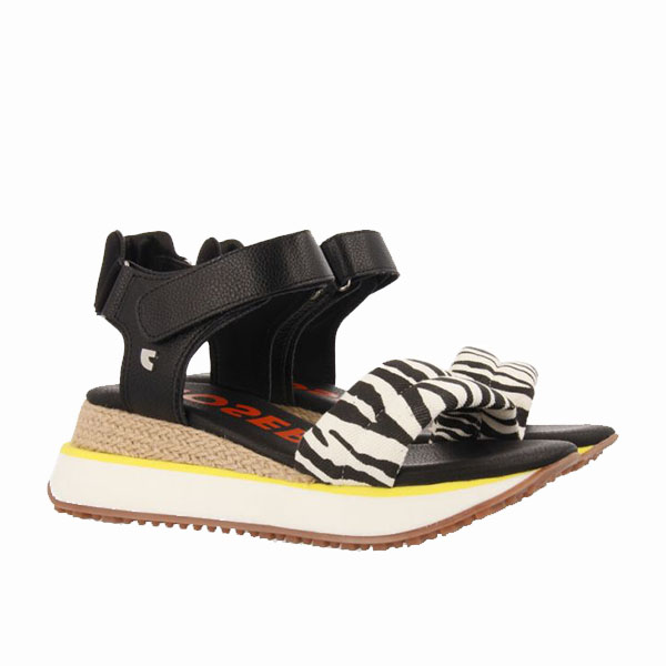 Gioseppo Chunky sandals